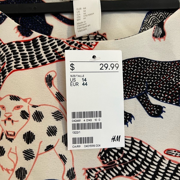 Relaxed summer tank dress w pockets - Picture 2 of 5